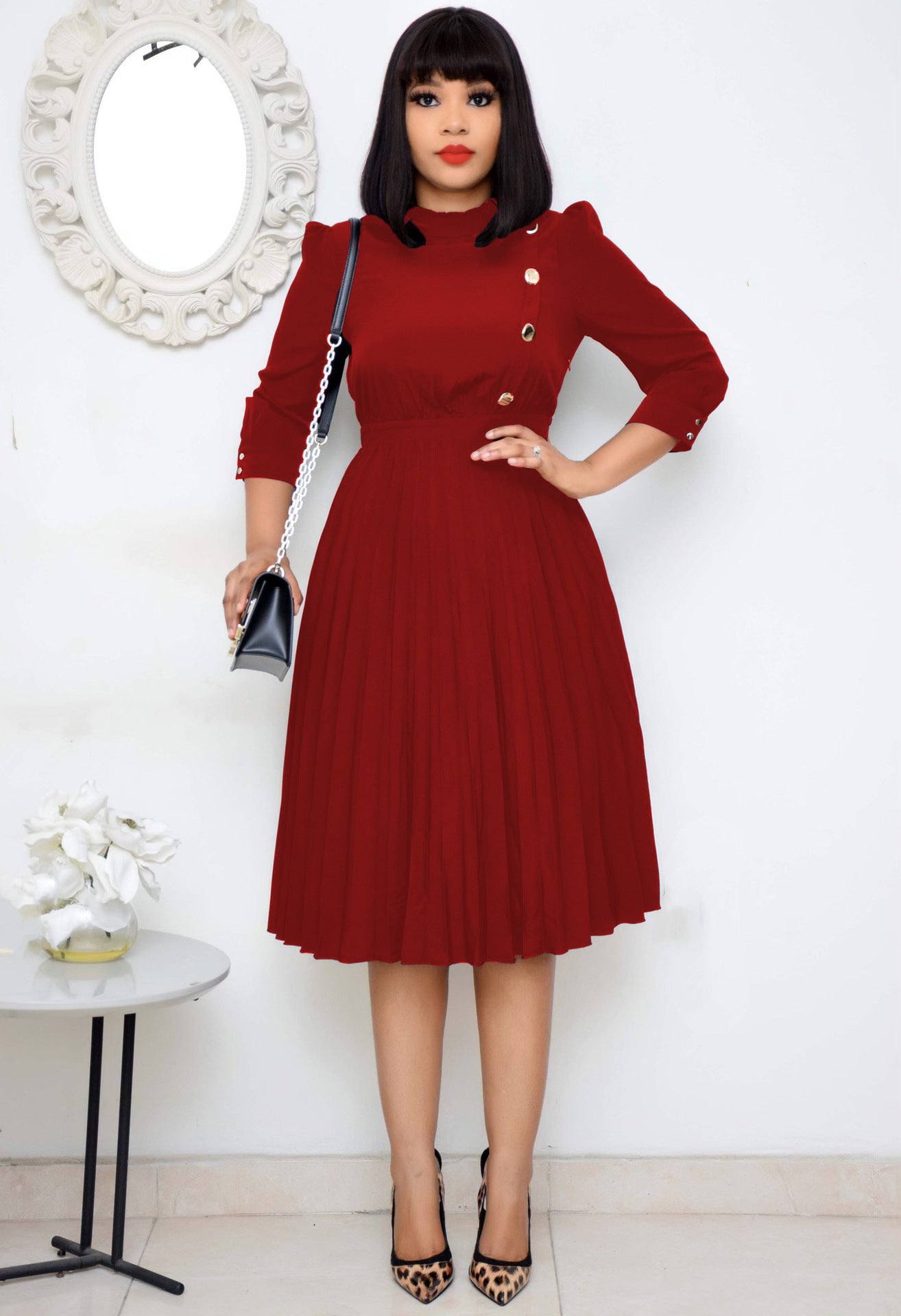 Wooden ear solid size 7 / 4 sleeve pleated skirt dress