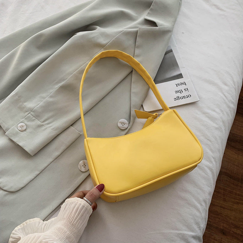 New Lovely Trend Fashion One Shoulder Armpit Portable Mobile Phone Bag