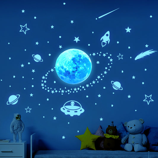 Glow Astronaut Planet Star Wall Decal Guest Children's Room Home Decoration Fluorescent Decal（5 pieces）