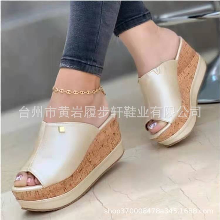 Women's High-Heels And Thick Soles Slippers