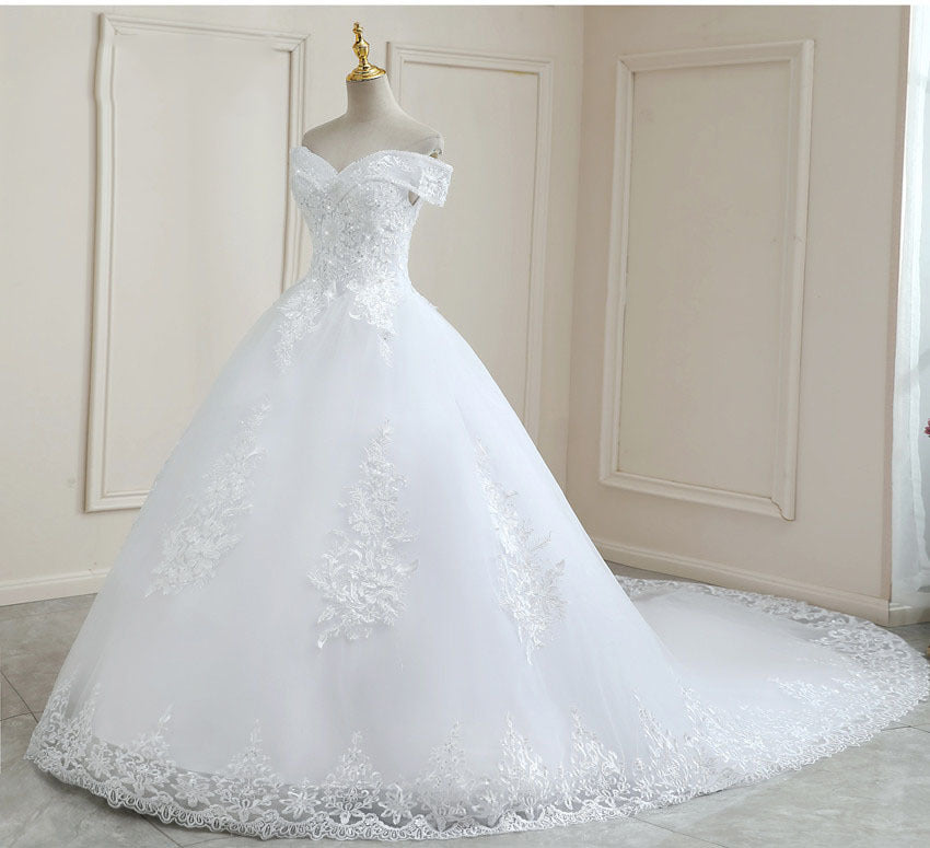 European And American Large Size Simple Wedding Dress